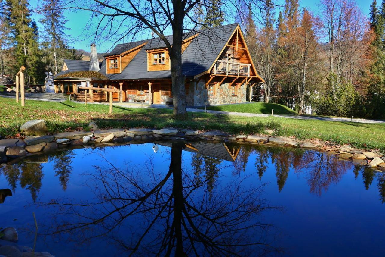 Chata Baba Yaga Zdiar Bagian luar foto