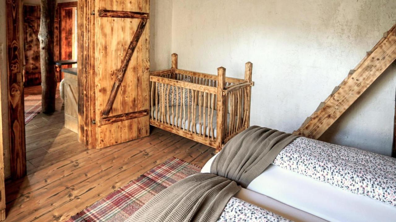 Chata Baba Yaga Zdiar Bagian luar foto
