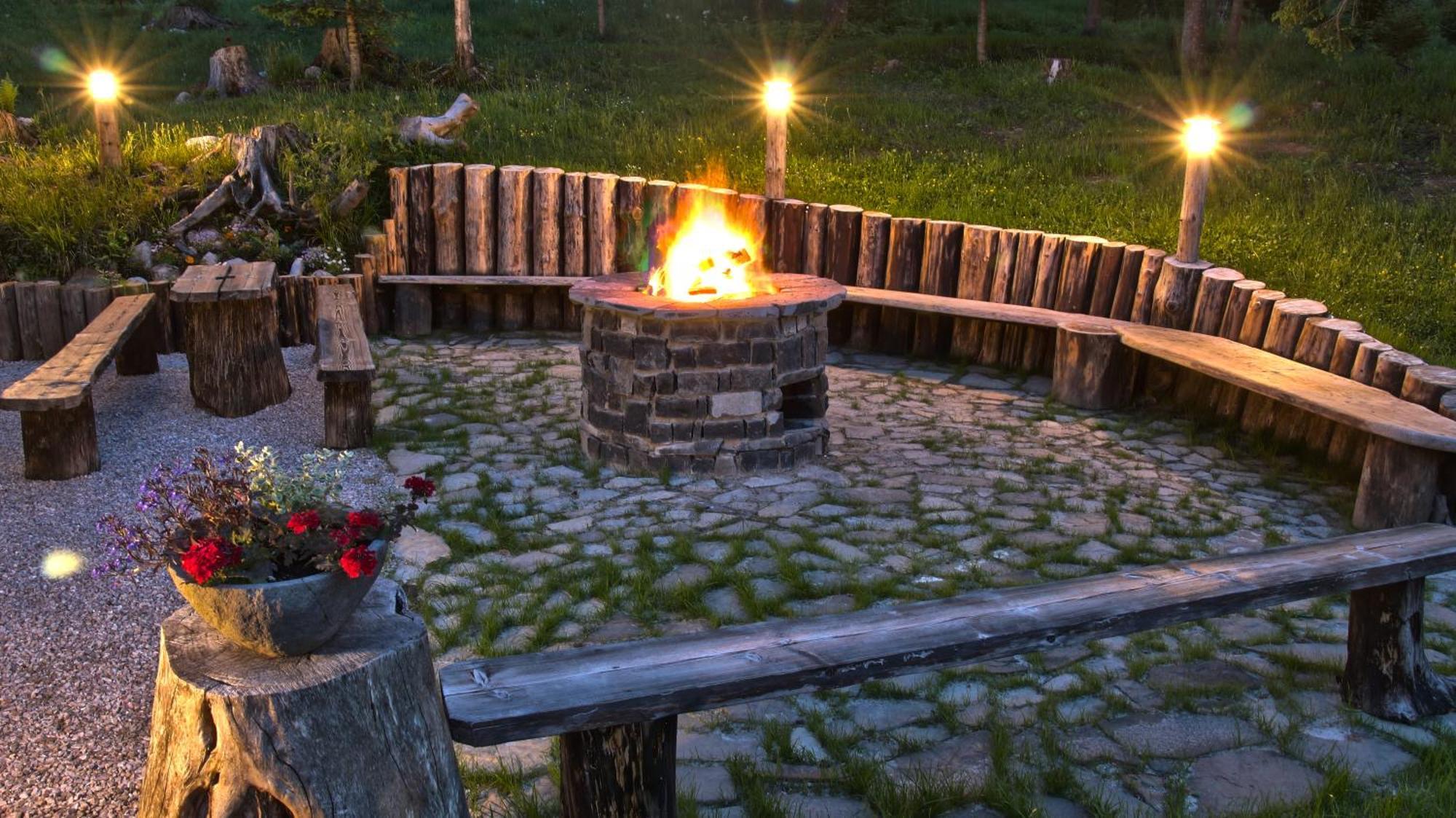 Chata Baba Yaga Zdiar Bagian luar foto