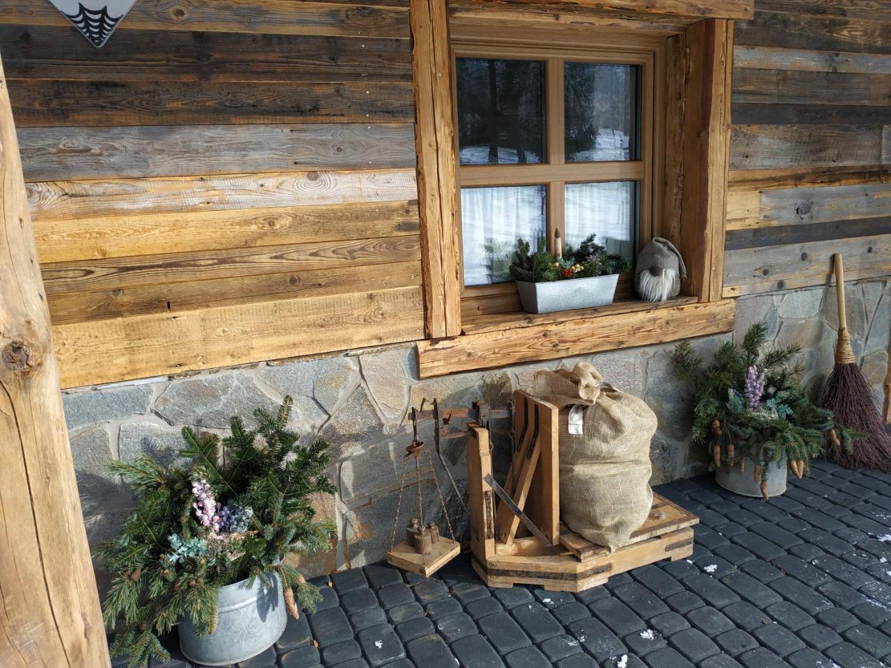 Chata Baba Yaga Zdiar Bagian luar foto