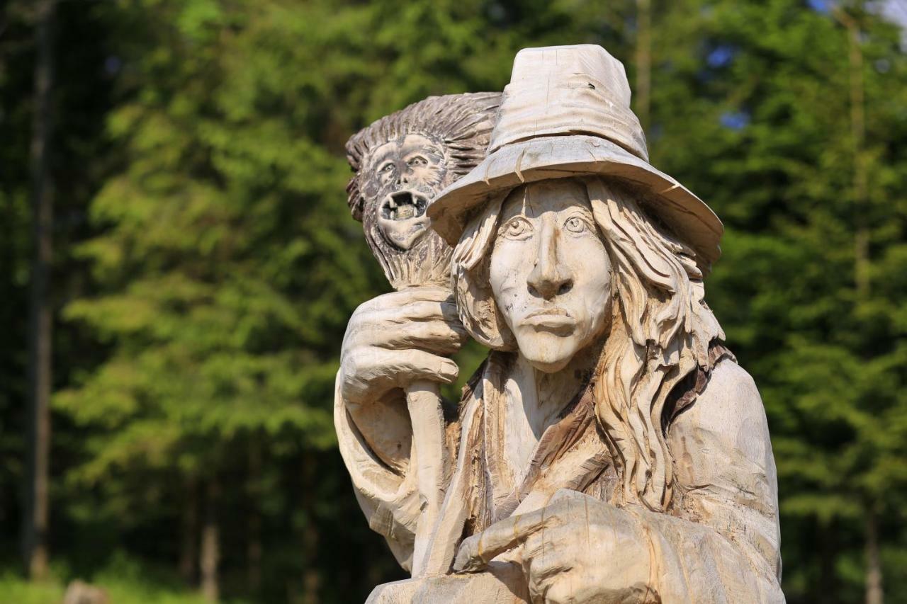 Chata Baba Yaga Zdiar Bagian luar foto